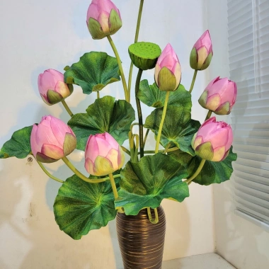 Hoa sen lụa trang trí sang trọng, giá ưu đãi 99.000đ, decor nội thất, chất liệu mềm mại, thiết kế tinh tế