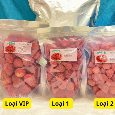 Hỏa Tốc 500g Dâu Tây Sấy Giòn Loại 1 Đà Lạt Chua Ngọt Giòn Tan Giá 78.000đ 2