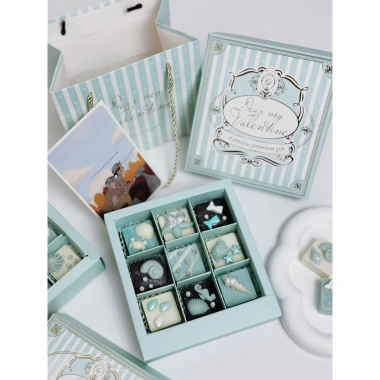 Hộp Chocolate Tone Xanh Pastel Nâu Tây 6-9 Viên + Túi Thiệp – Quà Lãng Mạn Cho Cặp Đôi Giá Ưu Đãi 175k