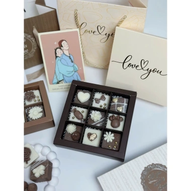 Hộp Chocolate Tone Xanh Pastel Nâu Tây 6-9 Viên + Túi Thiệp – Quà Lãng Mạn Cho Cặp Đôi Giá Ưu Đãi 175k 9 Hộp Chocolate Tone Xanh Pastel Nâu Tây 6-9 Viên + Túi Thiệp – Quà Lãng Mạn Cho Cặp Đôi Giá Ưu Đãi 175k 9