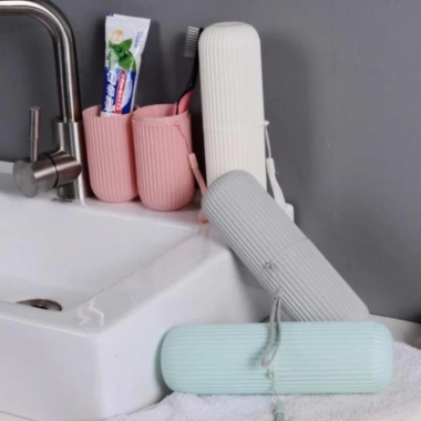 Hộp Đựng Bàn Chải Đánh Răng Du Lịch + Kem Đánh Răng - Tiện lợi, Giá 10.900₫