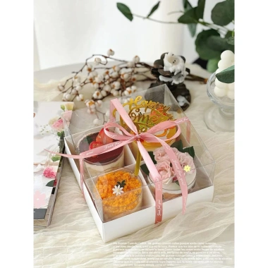 Hộp đựng bánh kem chia ngăn 4/6 ô cho cupcake & muffin, kèm nắp mica - chỉ 15.000₫