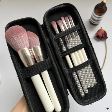 Hộp Đựng Cọ Trang Điểm EVA - Túi Makeup Nhỏ Gọn, Tiện Lợi, Giá Ưu Đãi 28.050 VND 5