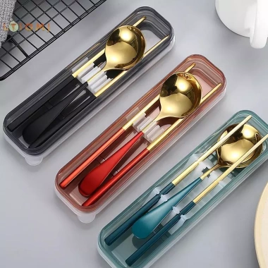 Hộp đựng đồ ăn tái sử dụng trong suốt, khe cắm, dao kéo thực tế, phù hợp du lịch–Hot 4 Hộp đựng đồ ăn tái sử dụng trong suốt, khe cắm, dao kéo thực tế, phù hợp du lịch–Hot 4