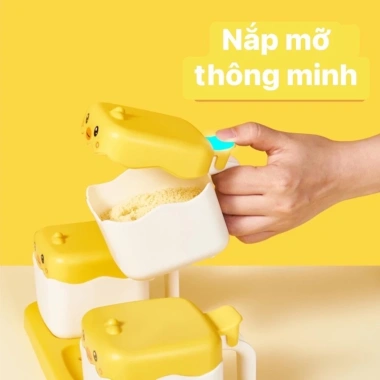 Hộp đựng gia vị 3 hủ con vịt vàng có nắp kèm 3 muỗng - Tiện lợi, sang trọng cho bếp 7 Hộp đựng gia vị 3 hủ con vịt vàng có nắp kèm 3 muỗng - Tiện lợi, sang trọng cho bếp 7