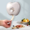 Hộp đựng màng bọc thực phẩm hình quả táo treo tường tiện lợi giá chỉ 17.500₫ giảm từ 22.575₫