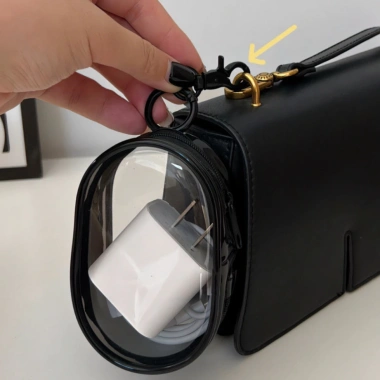 Hộp Đựng Tai Nghe Trong Suốt Chống Nước Có Móc Treo Du Lịch DDS01 33.000₫ 9