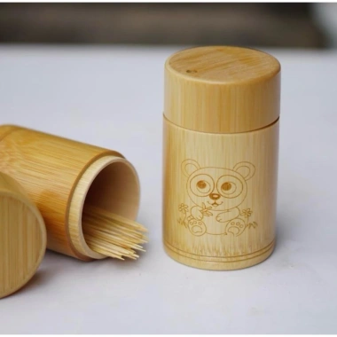Hộp Đựng Tăm Tre Khắc Họa Tiết - Thiết Kế Thân Thiện Môi Trường, Giá 65.000 VND