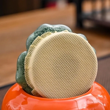Hộp gốm sứ đựng trà, gia vị decor nhà cửa hình quả hồng - Giá 53.999đ