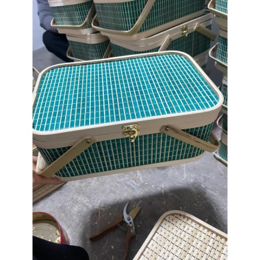 Hộp mành tre đỏ cao cấp đa năng, đựng bánh kẹo, hủ hạt, trái cây - 142.000 VND