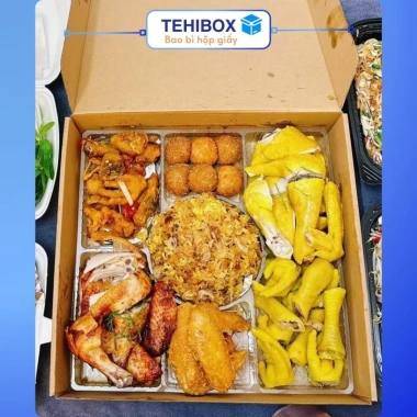 Hộp mẹt gà 7 món 10 hộp và 10 khay nhựa, nắp gai, giá chỉ 40.000