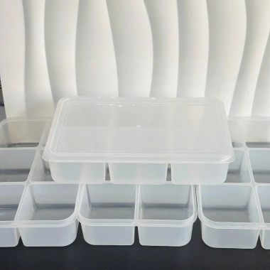 Hộp nhựa chia ngăn đựng thực phẩm 4/6 ngăn dày chắc, giảm giá 48k - Giá gốc 61.9k