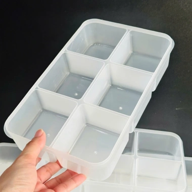 Hộp nhựa chia ngăn đựng thực phẩm 4/6 ngăn dày chắc, giảm giá 48k - Giá gốc 61.9k