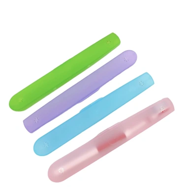 Hộp nhựa đựng bàn chải đánh răng du lịch Jordan, màu ngẫu nhiên, giá 17.000₫