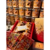 Hộp quà Tết Cánh Én Báo Xuân - TD Nuts: Macca, Điều, Nho, Hạnh Nhân, Quà Tặng 374k 3