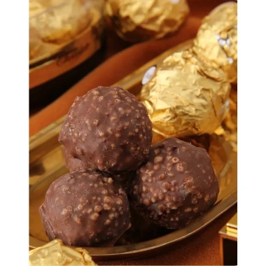 Hộp Socola Hongya Golden đa mẫu: Sandwich Ball, Hình quạt, Trái tim, Hình vuông - Giá 47.500₫ 9
