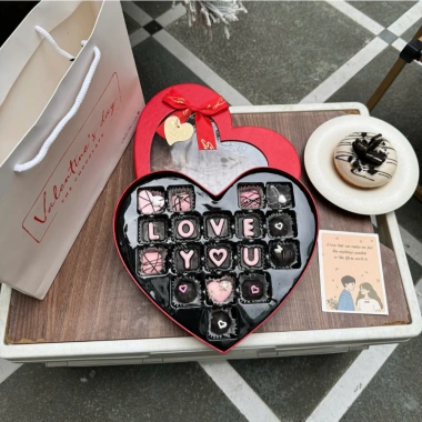 Hộp Socola Trái Tim AVY Mix Quà Valentine Đáng Yêu Siêu Ngon Ít Ngọt Kèm Thiệp Giá Sỉ 139k 3