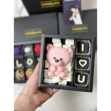 Hộp socola Valentine 12 viên, hương thơm ngọt ngào, giá ưu đãi 90.000 VND - quà tặng lãng mạn
