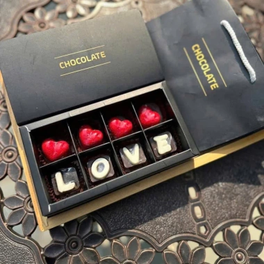 Hộp Socola Valentine Đen Đỏ Mix – Quà Tặng Người Yêu Đáng Yêu, Siêu Ngon Ít Ngọt, Giá Sỉ 79.000₫