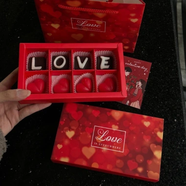 Hộp Socola Valentine Enzi 8 Viên Chữ Love - Quà Ngọt Ngào, Ý Nghĩa, Giá Sỉ 76.500 VND 4