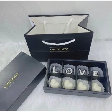 Hộp socola Valentine màu đen siêu sang - Hottrend, giảm giá 23% chỉ 80.000₫