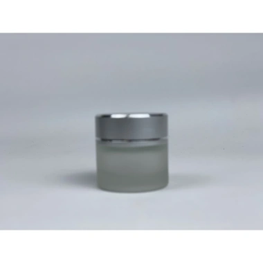 Hũ đựng kem, chiết mỹ phẩm thủy tinh trắng 10-20-30-50gr – Giá chỉ 7.199đ 8