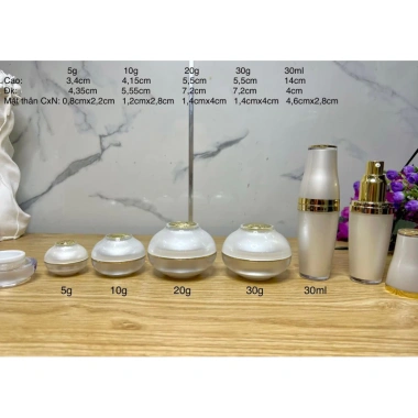 Hũ lọ củ tỏi 20g-30g 30ml đựng kem mỹ phẩm - Giá siêu tiết kiệm 23.000₫ 3 Hũ lọ củ tỏi 20g-30g 30ml đựng kem mỹ phẩm - Giá siêu tiết kiệm 23.000₫ 3