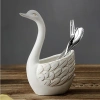 Hũ sứ viền vàng cắm hoa decor và thìa nĩa inox cao cấp Home Luxury 45.000₫ 5