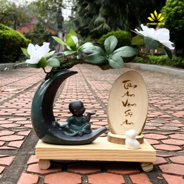 Kệ Gỗ Bình Bán Nguyệt Chú Tiểu và Hoa Đỗ Quyên, Chữ Thư Pháp - Trang Trí Góc Làm Việc và Phòng Khách, Tặng Phụ Kiện
