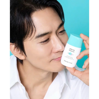 Kem chống nắng Vacure tông sáng SPF50 PA++++ 50ml Giá ưu đãi 1,150,000 VND