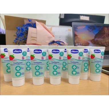 Kem đánh răng Chicco dâu 15ml - Túi du lịch, giảm giá 55.000đ, bảo vệ răng bé 2