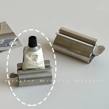 Kem Đánh Răng Máy Bóp Inox 304 Hàn Quốc Kim Loại cho Mặt và Bàn Giá 72.600 VND