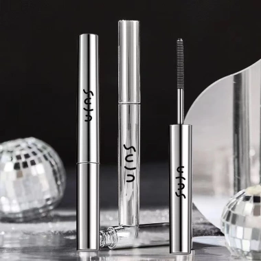 Kem lót lông mi A.M.G Ống uốn cong góc rộng, không nhòe, không co thắt – 37.959₫ 9