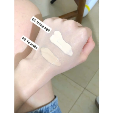 Kem Nền FEO dạng lỏng kháng nước lâu trôi, bền màu, che khuyết điểm, lớp nền mượt mịn 179.000₫ 2