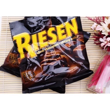 Kẹo sô cô la đen Riesen nhân mềm chewy toffee - Giá chỉ 54.868 VND, giảm mạnh