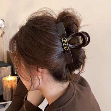 Kẹp tóc cao cấp cổ điển quý phái nữ - Nhựa xịn, thanh lịch, giảm còn 20.000đ