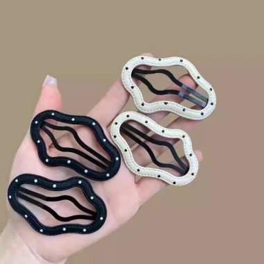 Kẹp tóc da chấm bi phong cách Hàn Quốc mới - Bám chắc, nhẹ, giảm giá 8.060đ 5 Kẹp tóc da chấm bi phong cách Hàn Quốc mới - Bám chắc, nhẹ, giảm giá 8.060đ 5