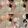 Kẹp tóc lụa Hanfu hoa hồng và phụ kiện thời trang truyền thống nữ, giảm 22% chỉ 38.016đ