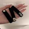 Kẹp tóc mái nhung dài phong cách vintage đính đá KM136 - Giá chỉ 9.899₫