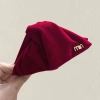 Kẹp tóc tam giác hottrend vải nhung đính chữ vàng K268 - Giá 38.000₫ giảm từ 48.640 5