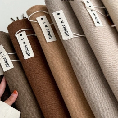 Khăn choàng cổ cashmere JK67 Jussy Official dày dặn, siêu mịn 180x68cm, sang trọng giữ ấm - Giảm còn 545.000₫ 6