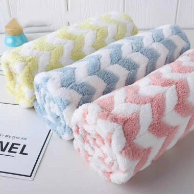 Khăn Cotton Quấn Tóc Cực Nhanh Loại 1 Cao Cấp - Khô Tóc Siêu Tốc, Tặng Cột Tóc Đính Hạt, Giá 39.000đ 7