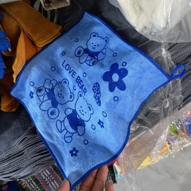 Khăn lau bếp họa tiết gấu 30x30cm - lau ô tô, bàn, chén đĩa, móc treo, hàng Việt Nam 9