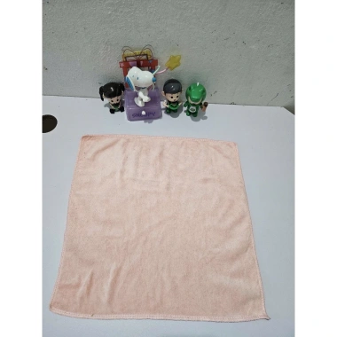 Khăn lau đa năng Microfiber 30x30cm bền đẹp, thấm hút tốt, không đổ lông, lau ô tô & kính - 6.000đ 6 Khăn lau đa năng Microfiber 30x30cm bền đẹp, thấm hút tốt, không đổ lông, lau ô tô & kính - 6.000đ 6
