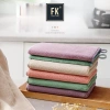 Khăn lau tay bếp microfiber cao cấp, móc treo sang trọng, siêu thấm – 25.000₫