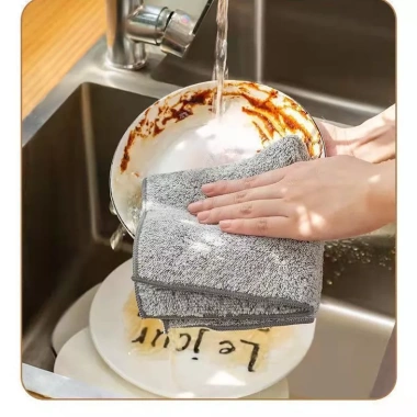 Khăn lau vuông 20-25cm may viền, than tre đa năng - Sỉ 50-100 chiếc, giá 61.500 VND
