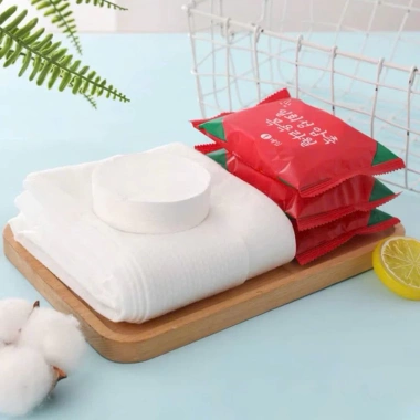 Khăn Tắm Nén Du Lịch Size Lớn 70x140cm Dùng 1 Lần Spa Viên Nén Combo Phụ Kiện Giá 9.999đ