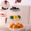 Khay đựng bánh kẹo 3 tầng sang trọng họa tiết hoa văn tròn trắng, chỉ 35.400₫