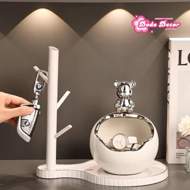 Khay Đựng Gấu Bearbrick Decor Phòng Khách - Đựng Mỹ Phẩm, Chìa Khóa, Giá Ưu Đãi 206k
