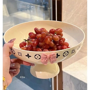 Khay đựng trái cây cao cấp - Trang trí bàn ăn sang trọng kèm nơ nhựa, chỉ 78.000₫ Khay đựng trái cây cao cấp - Trang trí bàn ăn sang trọng kèm nơ nhựa, chỉ 78.000₫